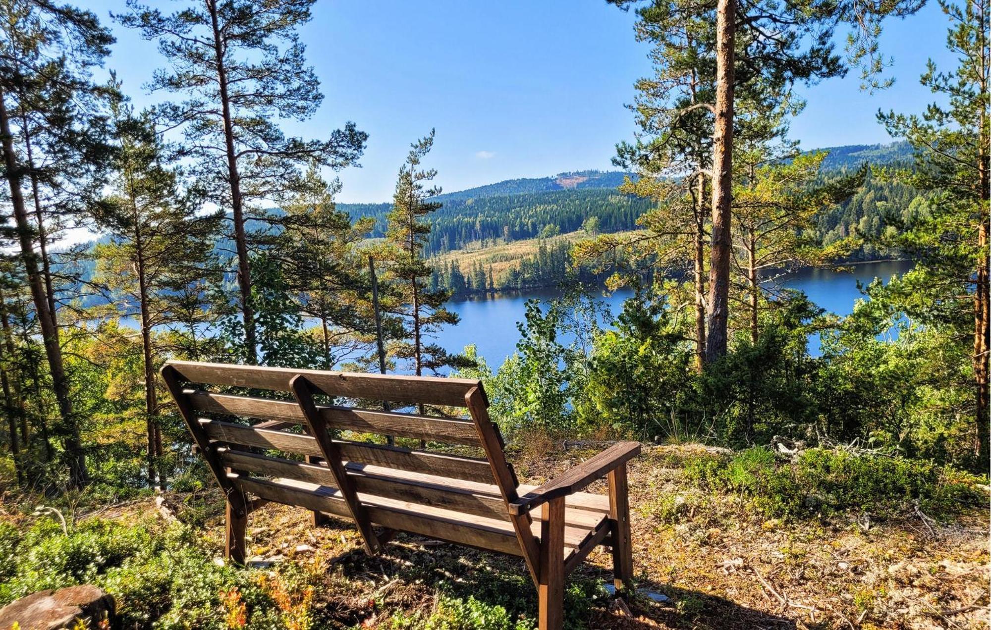 Nice Home In Gunnarskog With Lake View 外观 照片